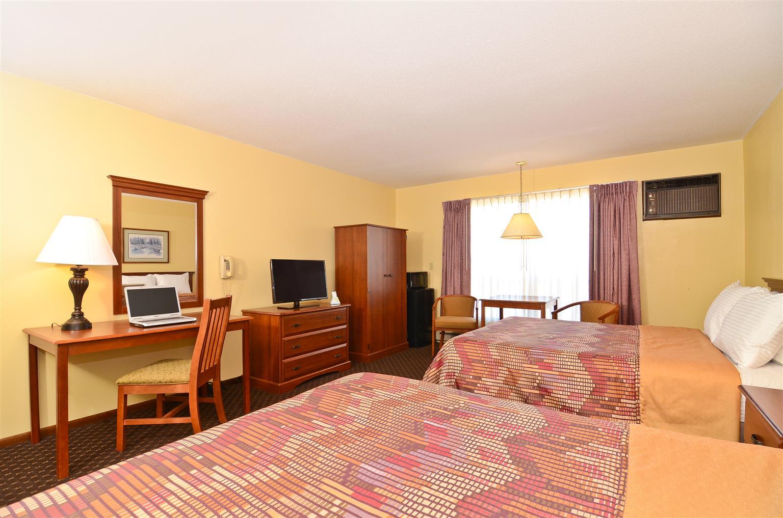 Super 8 By Wyndham Williams Hotel Exterior foto