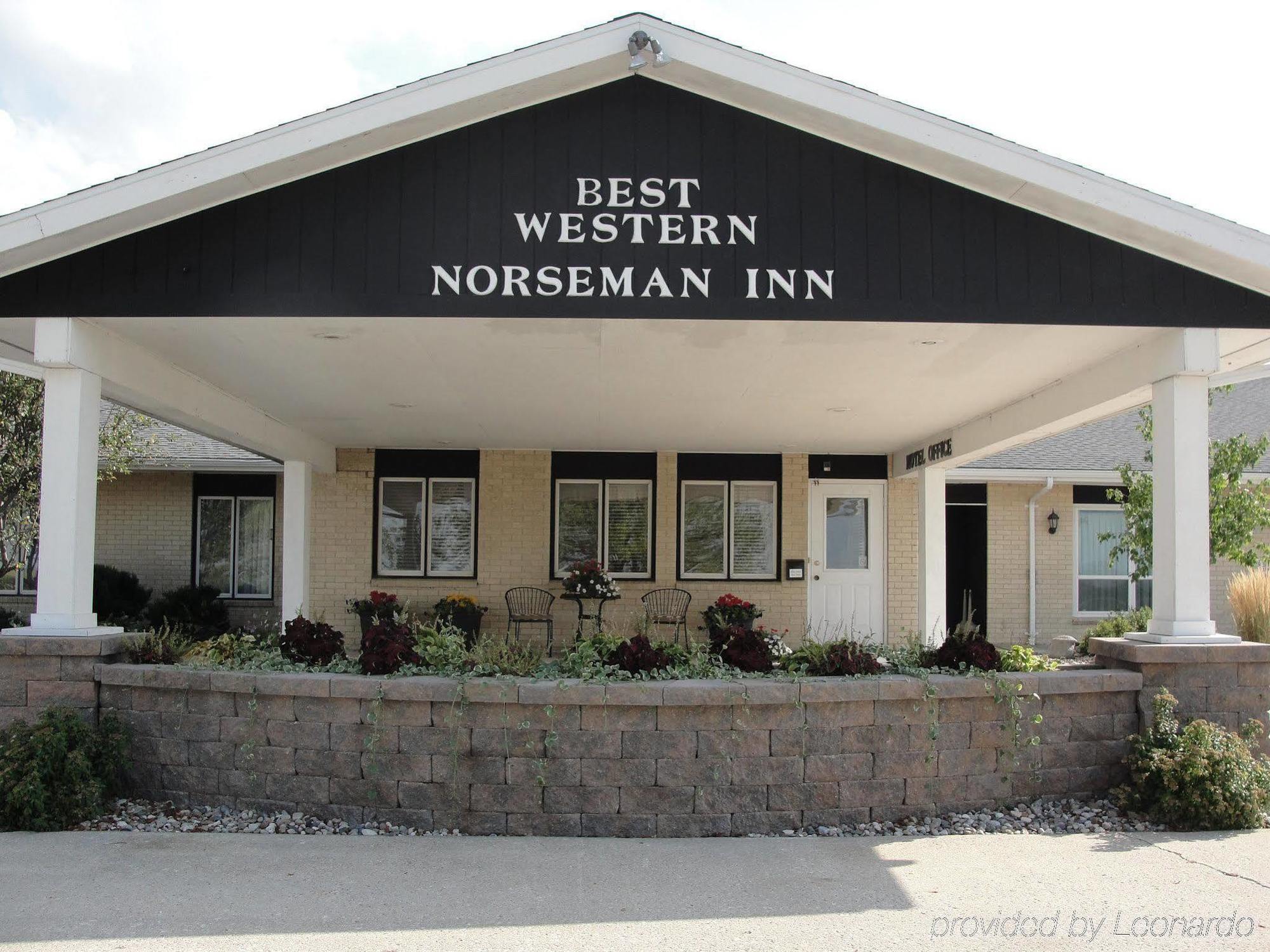 Super 8 By Wyndham Williams Hotel Exterior foto