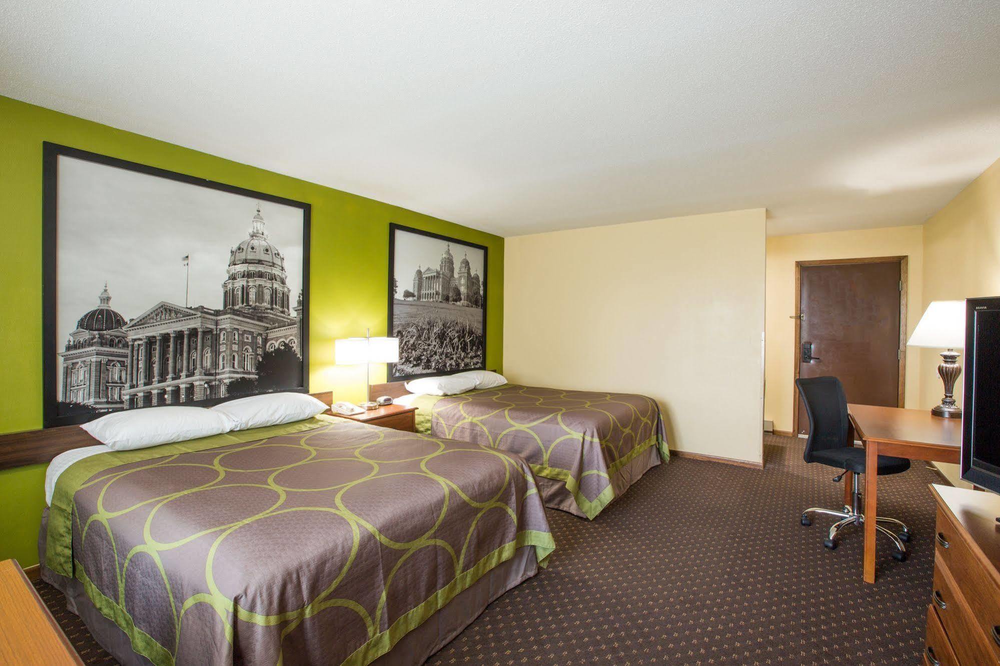 Super 8 By Wyndham Williams Hotel Exterior foto